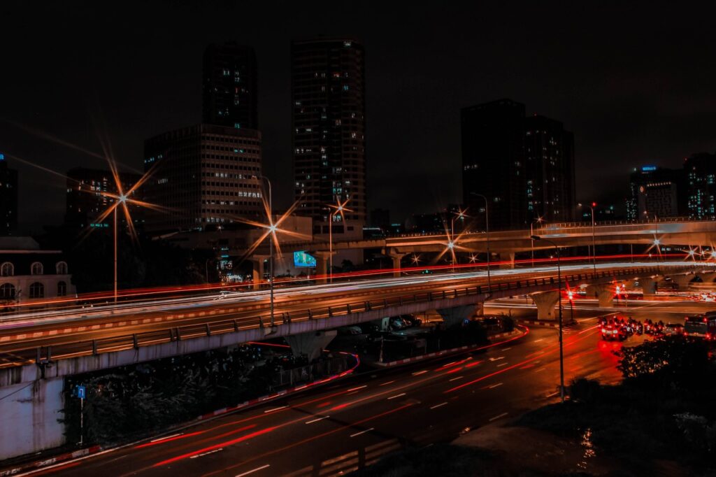 découvrez des villes magnifiques à travers le monde, chacune offrant une architecture époustouflante, une culture riche et des paysages à couper le souffle. partez à l'aventure et laissez-vous séduire par la beauté urbaine.